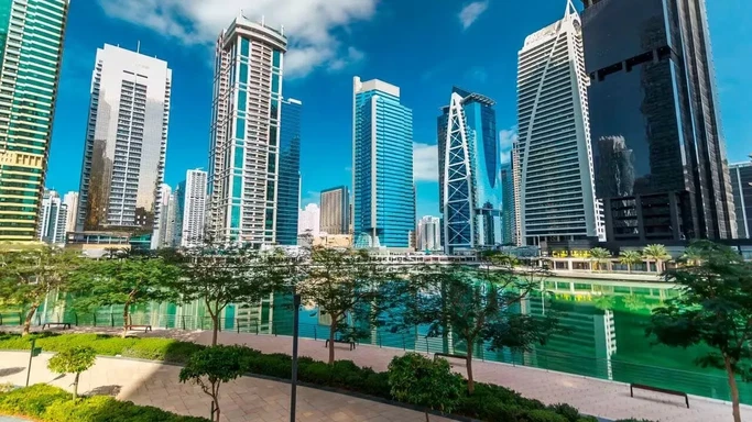Jumeirah Lake Towers (JLT)