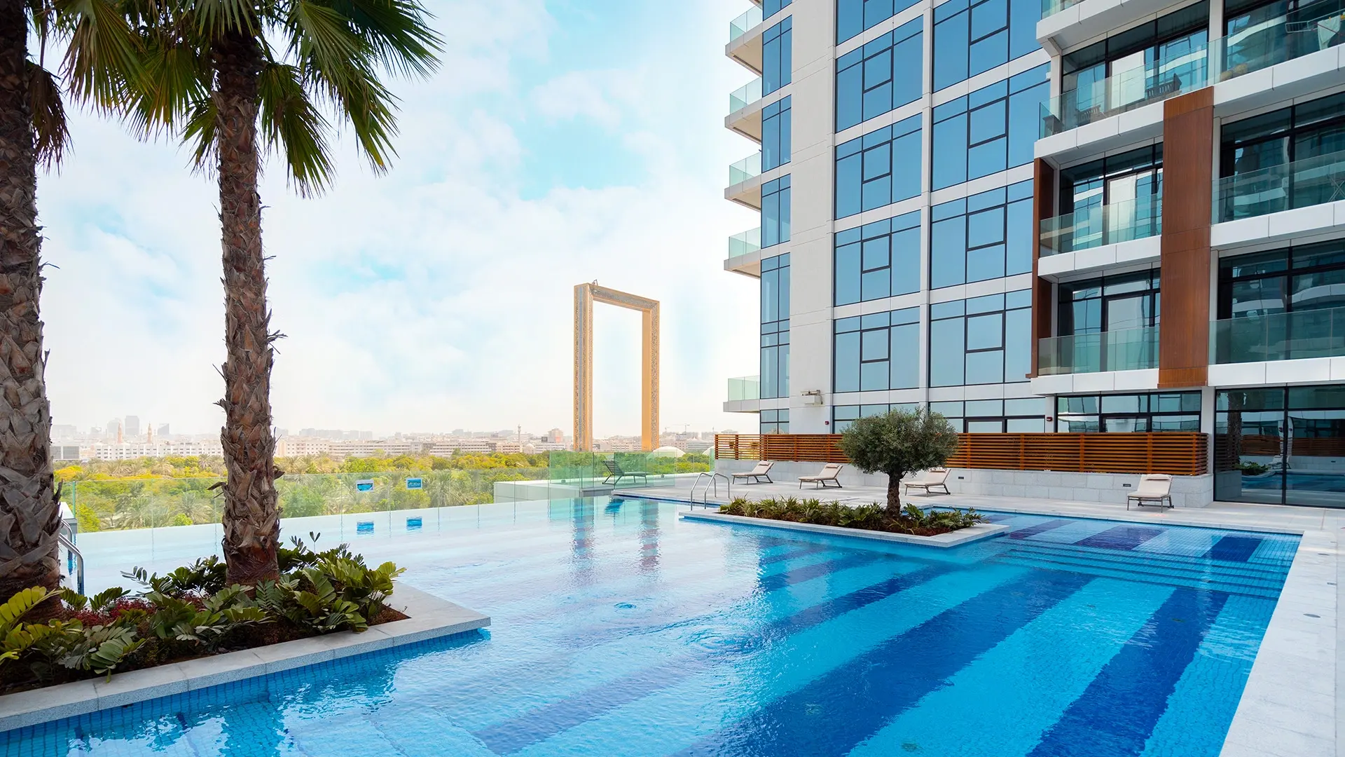 Park Gate Residences — exterior view in Zabeel