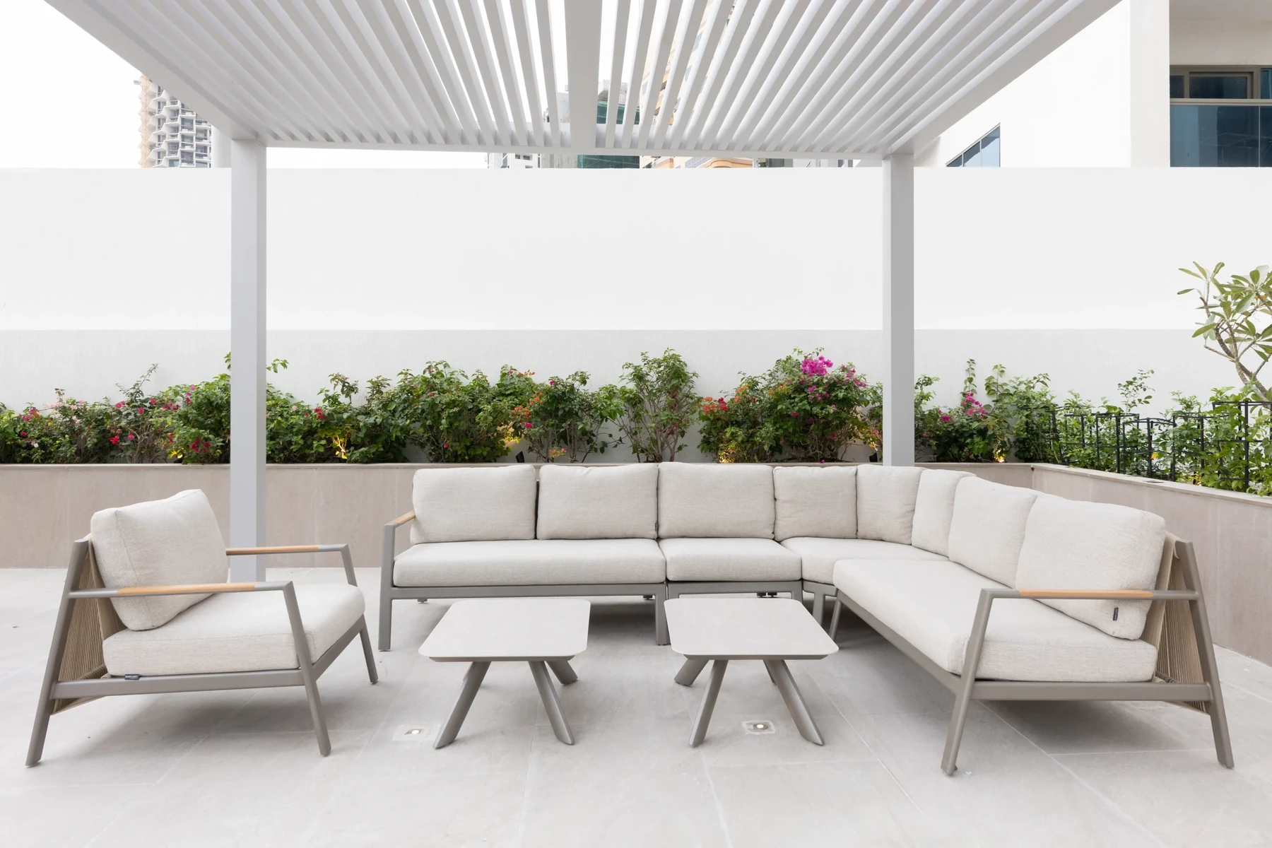 RA1N Residence — 2